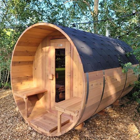 Retro Chic Wellness Met Hottub & Sauna Ewijk Экстерьер фото