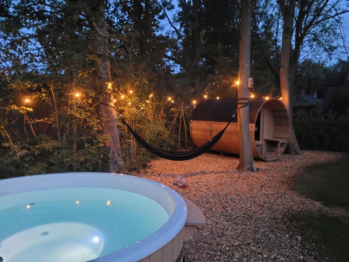 Retro Chic Wellness Met Hottub & Sauna Ewijk Экстерьер фото